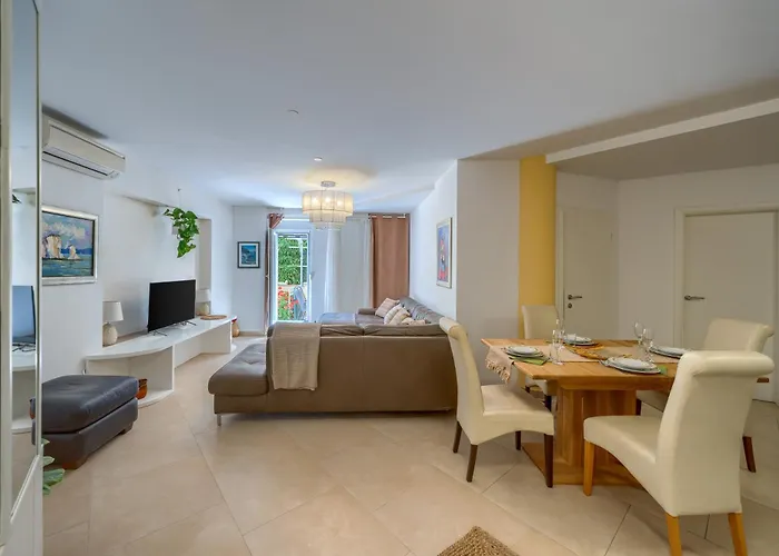 Apartmán Iva - Znjan
