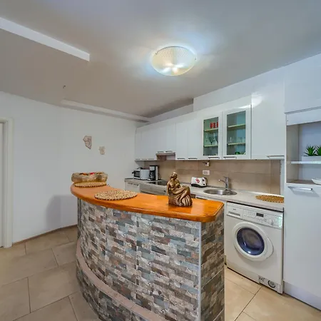 Iva - Znjan Appartement Split