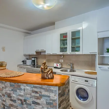 Appartement Iva - Znjan *