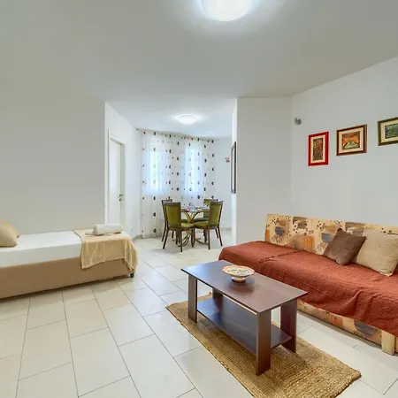 Iva - Znjan * Σπλιτ