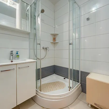 Iva - Znjan * Σπλιτ