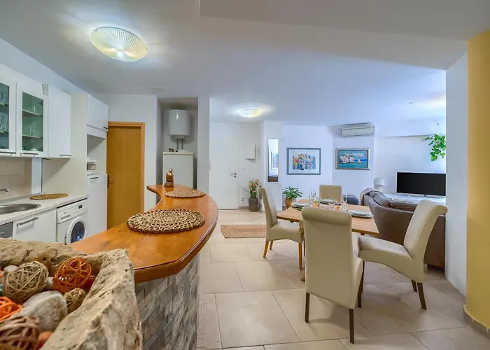 Iva - Znjan Appartamento Spalato