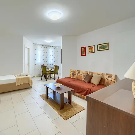 Daire Iva - Znjan Split
